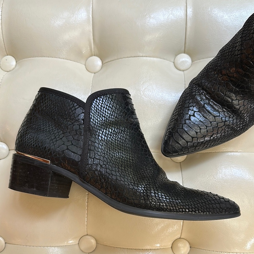 Nordstrom Treasue & Bond Black genuine leather Ankle Boots - Picture 1 of 10